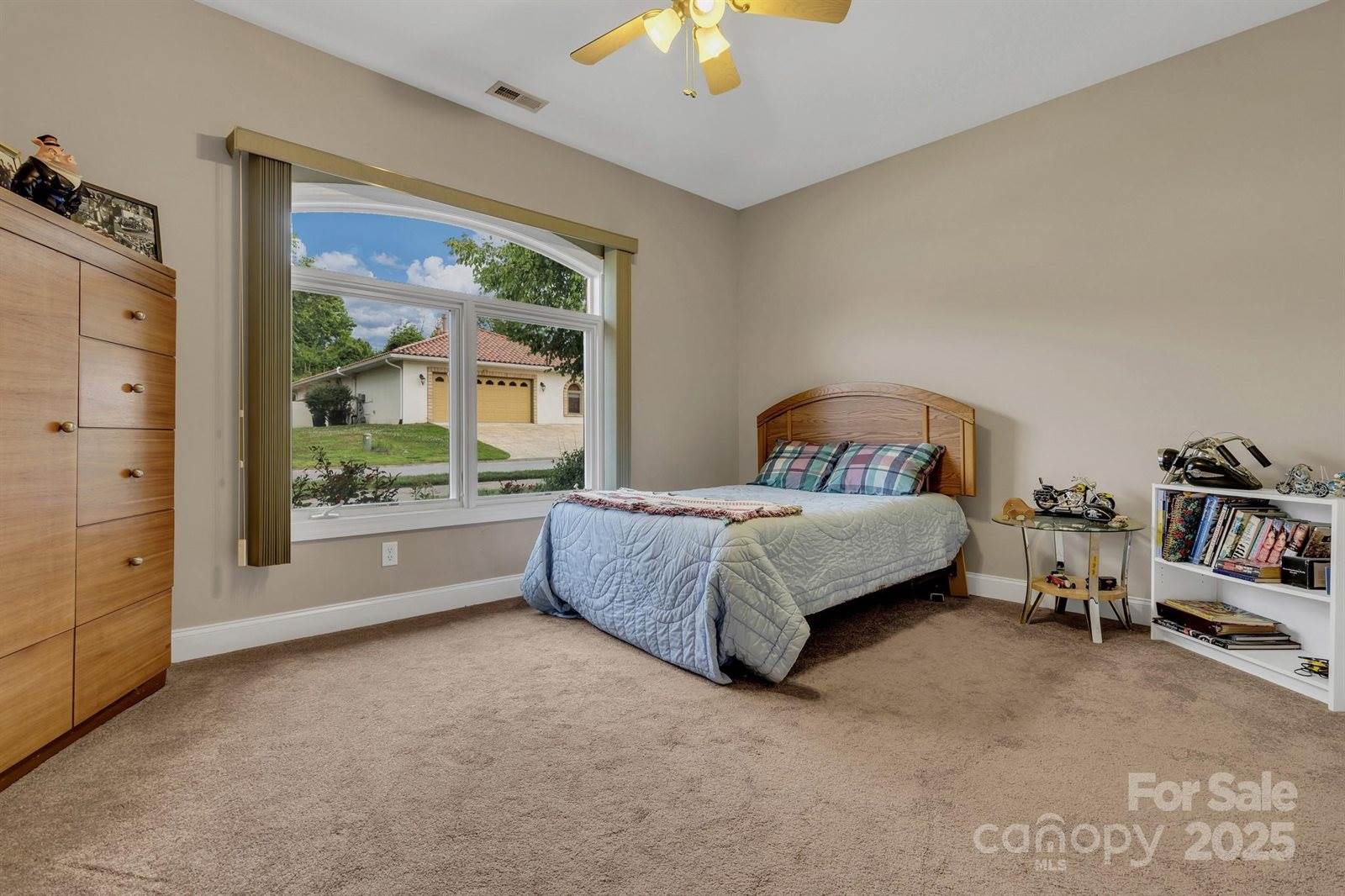 44 Pacifico Drive, Asheville, NC 28806