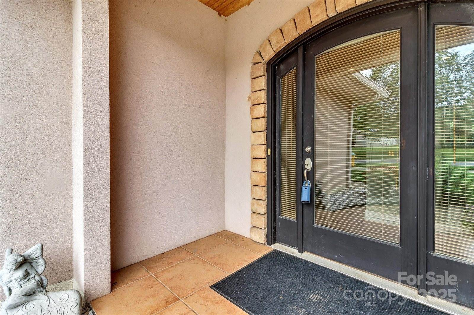 44 Pacifico Drive, Asheville, NC 28806