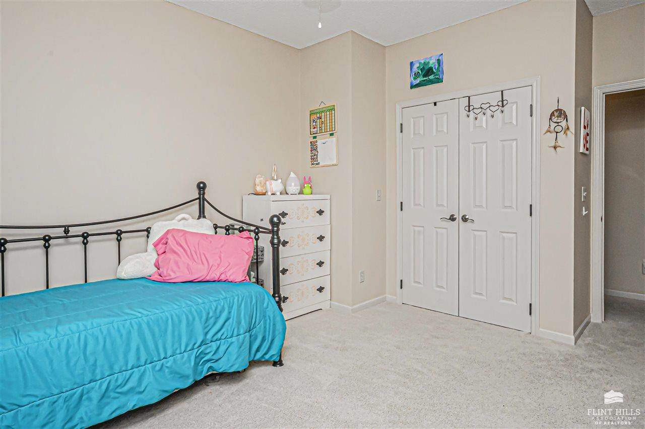 3033 Irene Circle, Manhattan, KS 66502