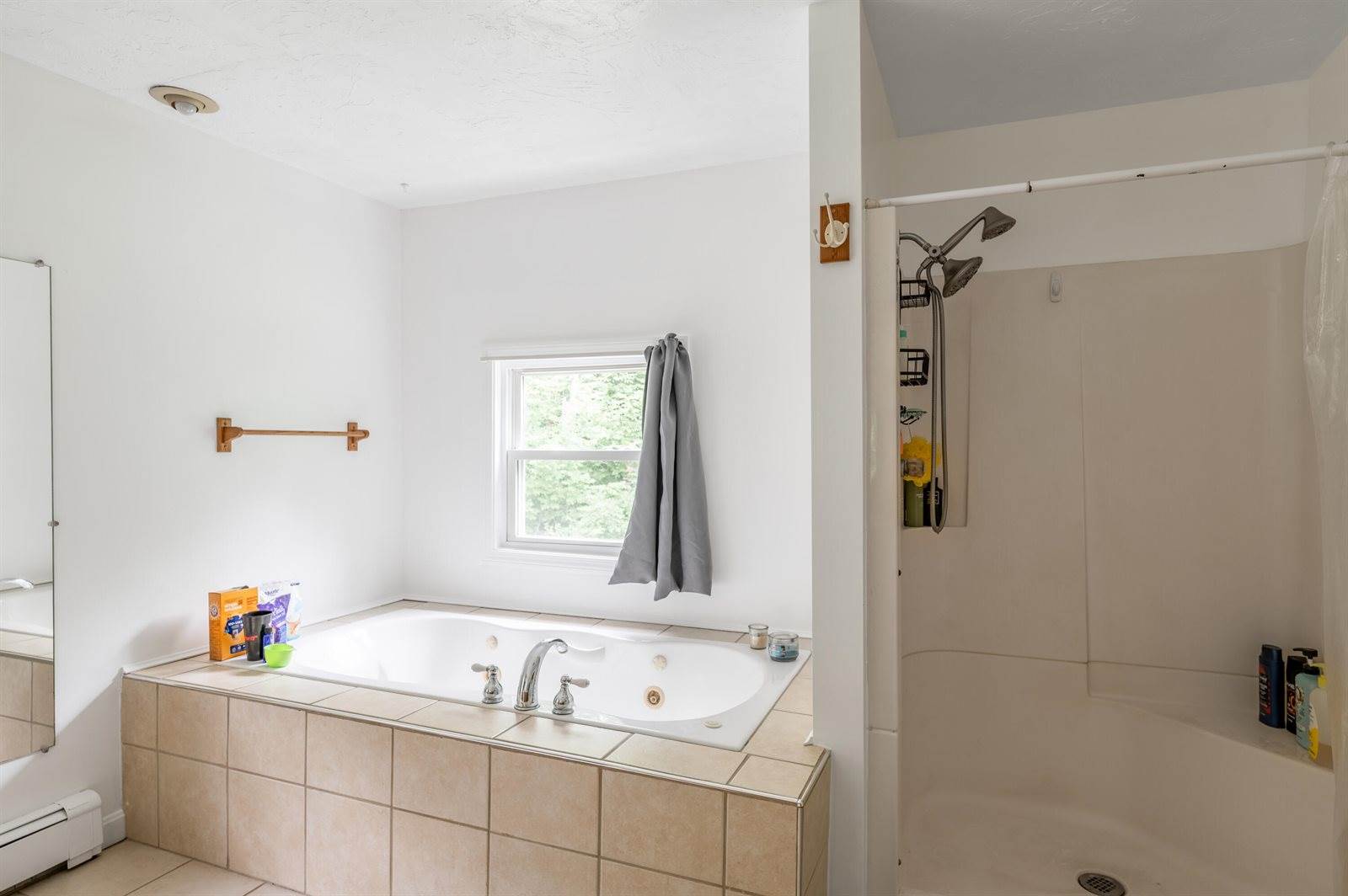 230 West Old Main Road, Lowell, ME 04493