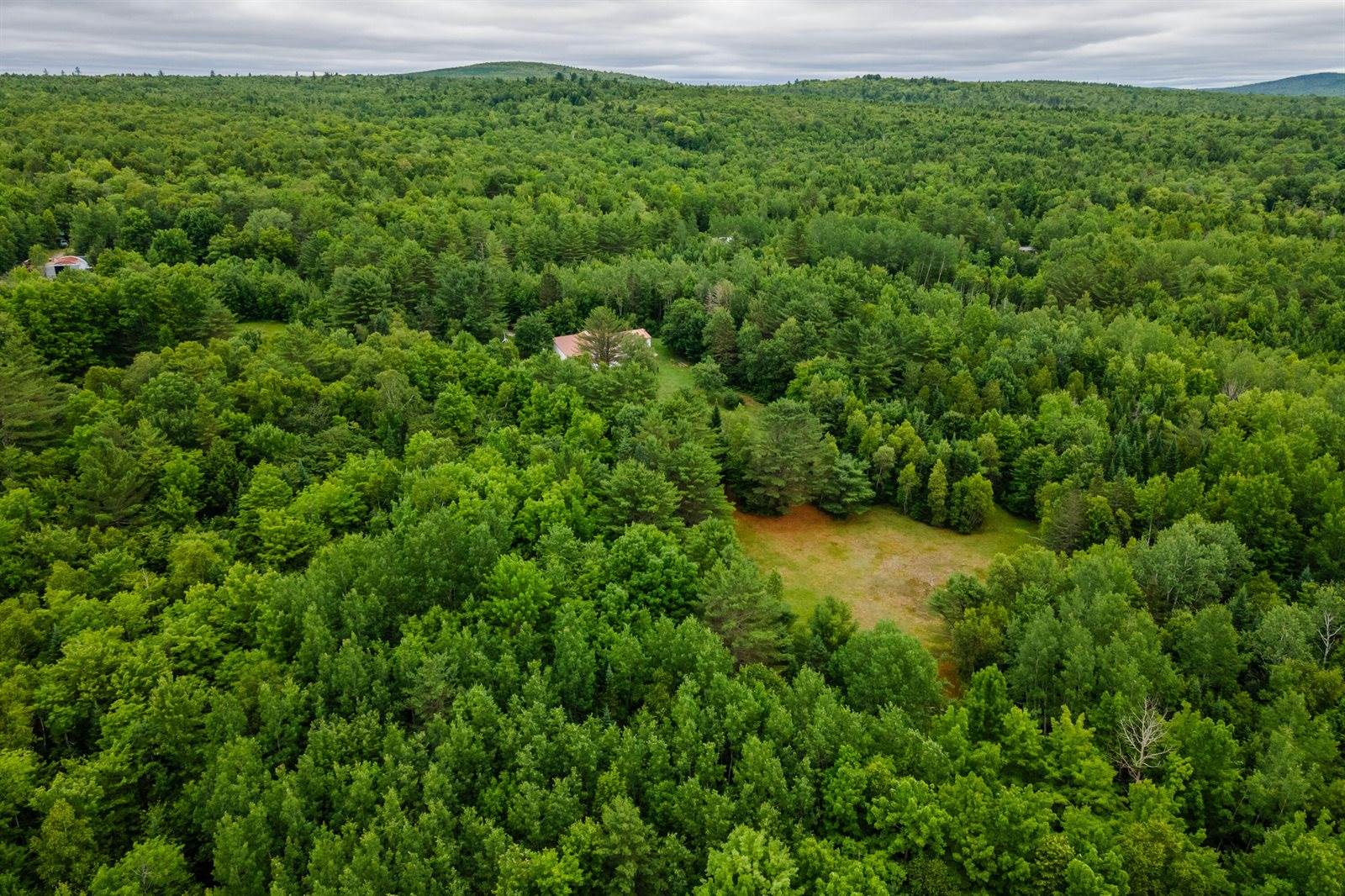 230 West Old Main Road, Lowell, ME 04493