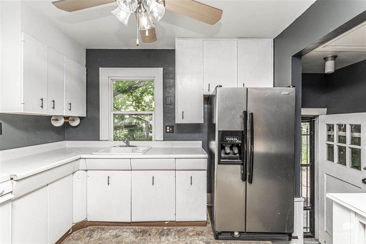 317 NE 9th Street, Abilene, KS 67410