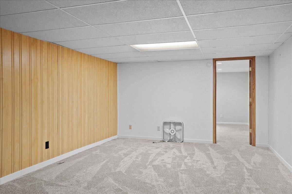 1111 W Blodgett Street, Marshfield, WI 54449