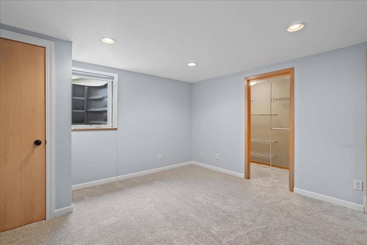 1111 W Blodgett Street, Marshfield, WI 54449