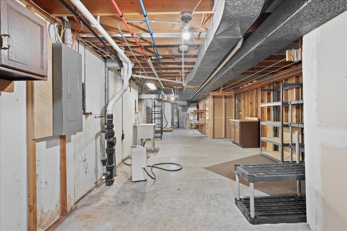 1111 W Blodgett Street, Marshfield, WI 54449