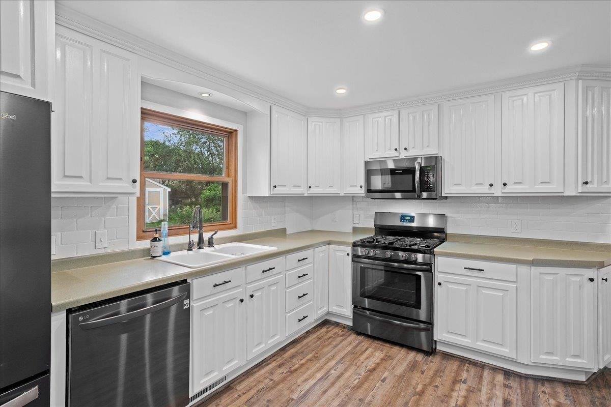 1111 W Blodgett Street, Marshfield, WI 54449