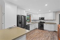 1111 W Blodgett Street, Marshfield, WI 54449