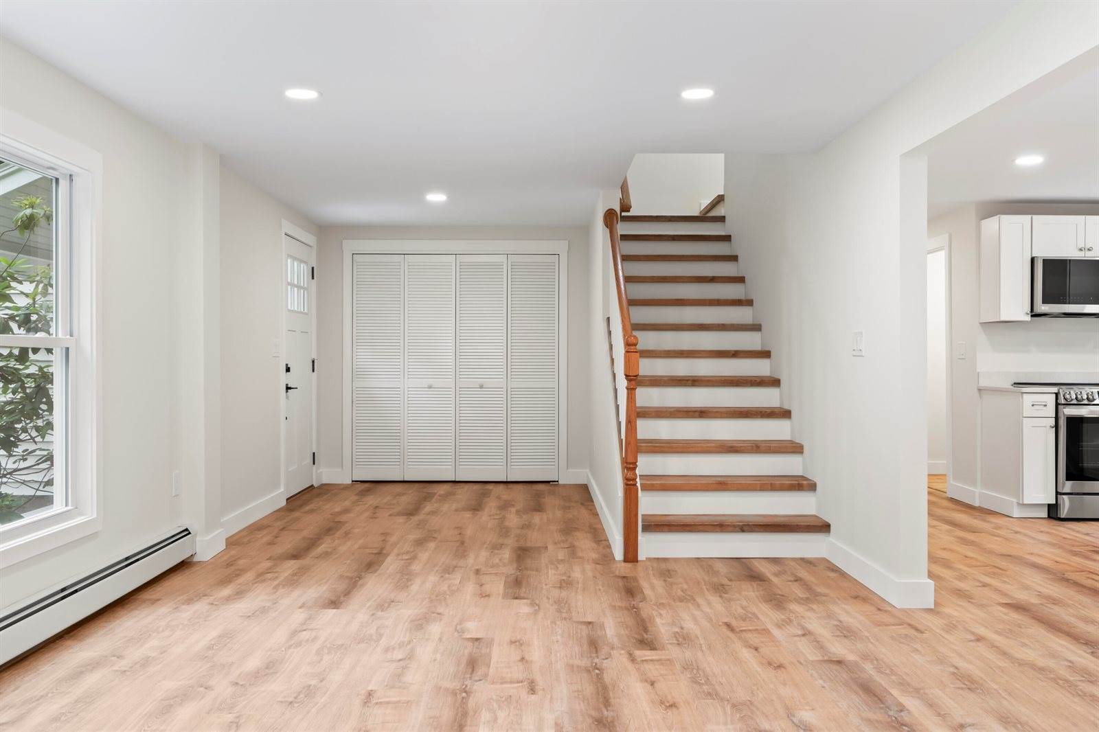 710 High Street, West Gardiner, ME 04345