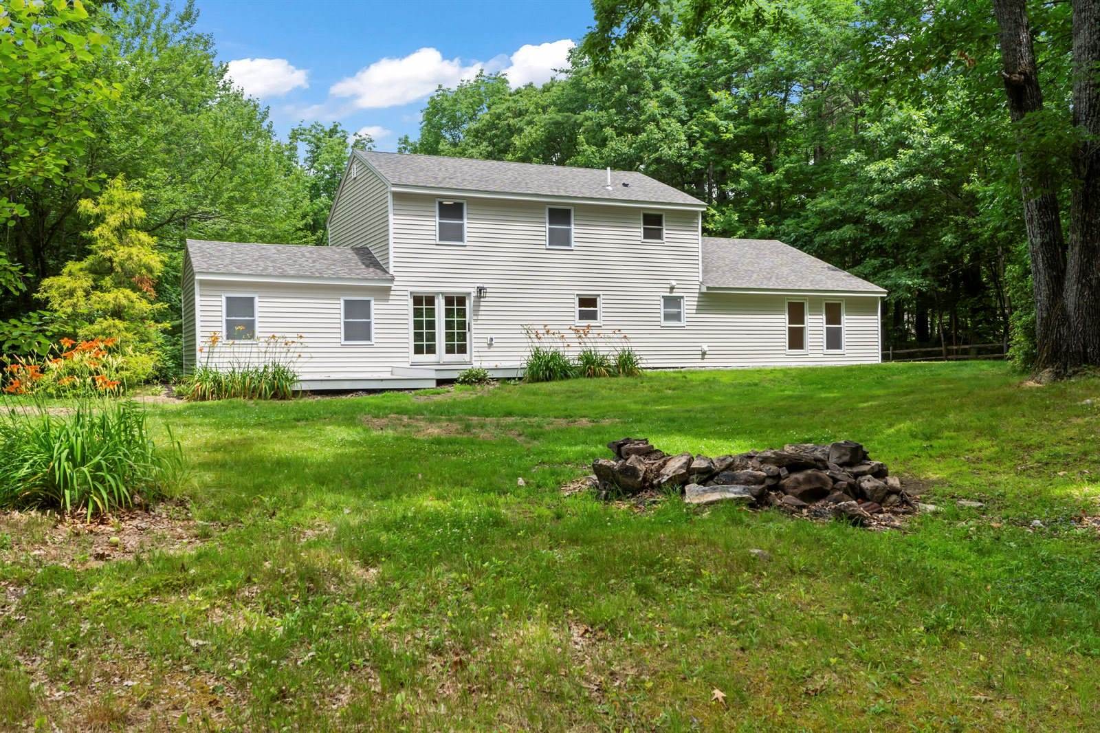 710 High Street, West Gardiner, ME 04345