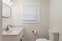 710 High Street, West Gardiner, ME 04345