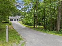 710 High Street, West Gardiner, ME 04345