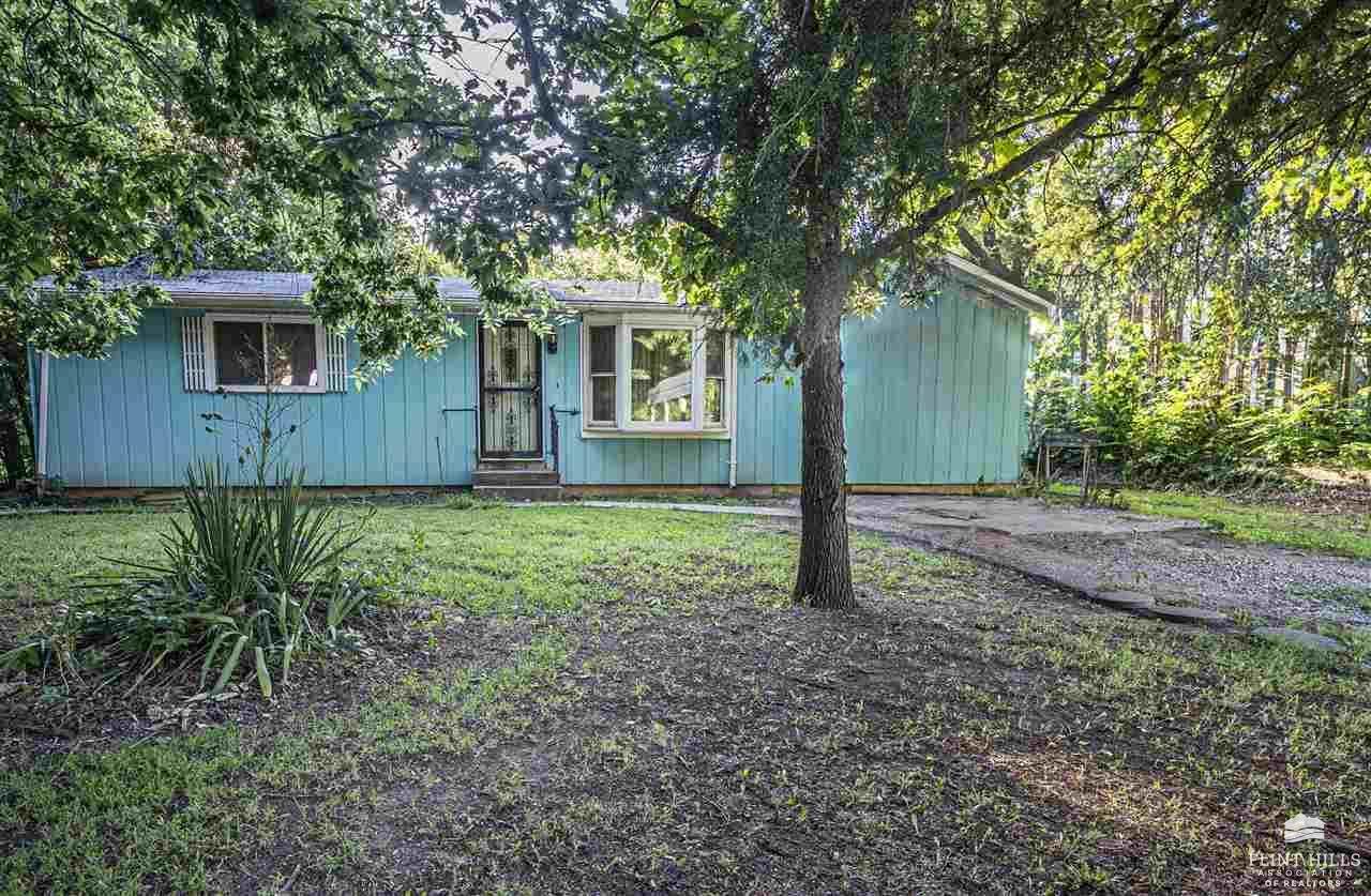 224 South Bluff Street, Enterprise, KS 67410