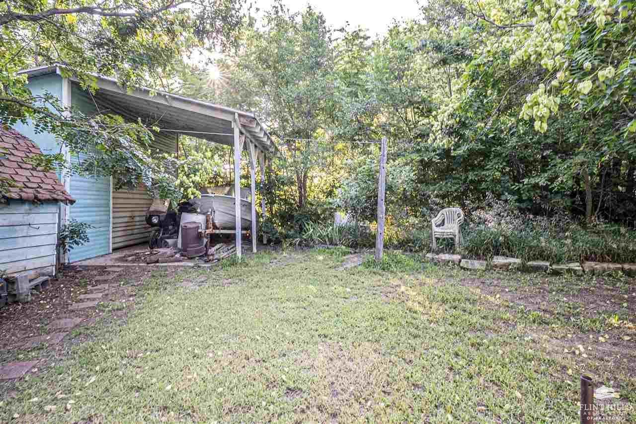 224 South Bluff Street, Enterprise, KS 67410