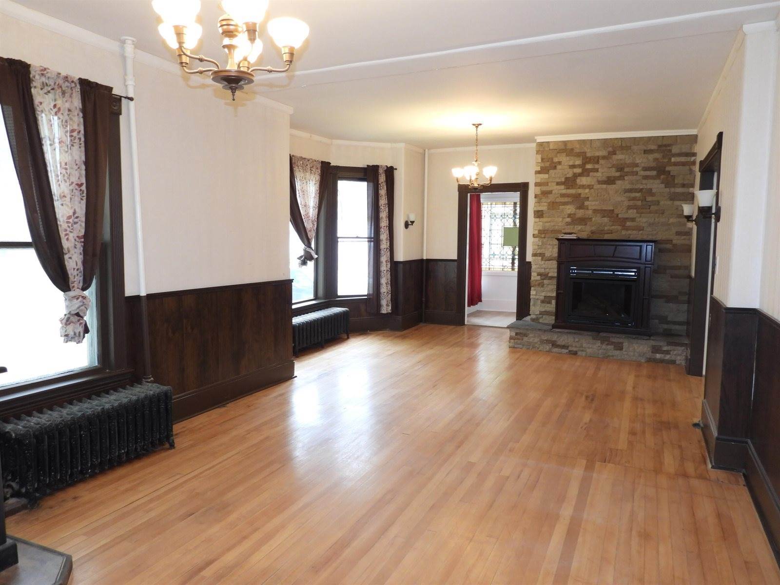 65 High Street, Fairfield, ME 04937