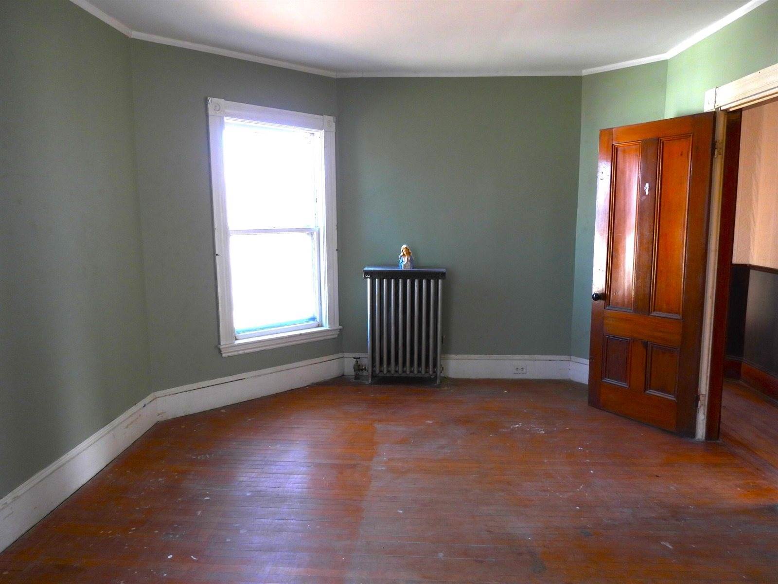 65 High Street, Fairfield, ME 04937