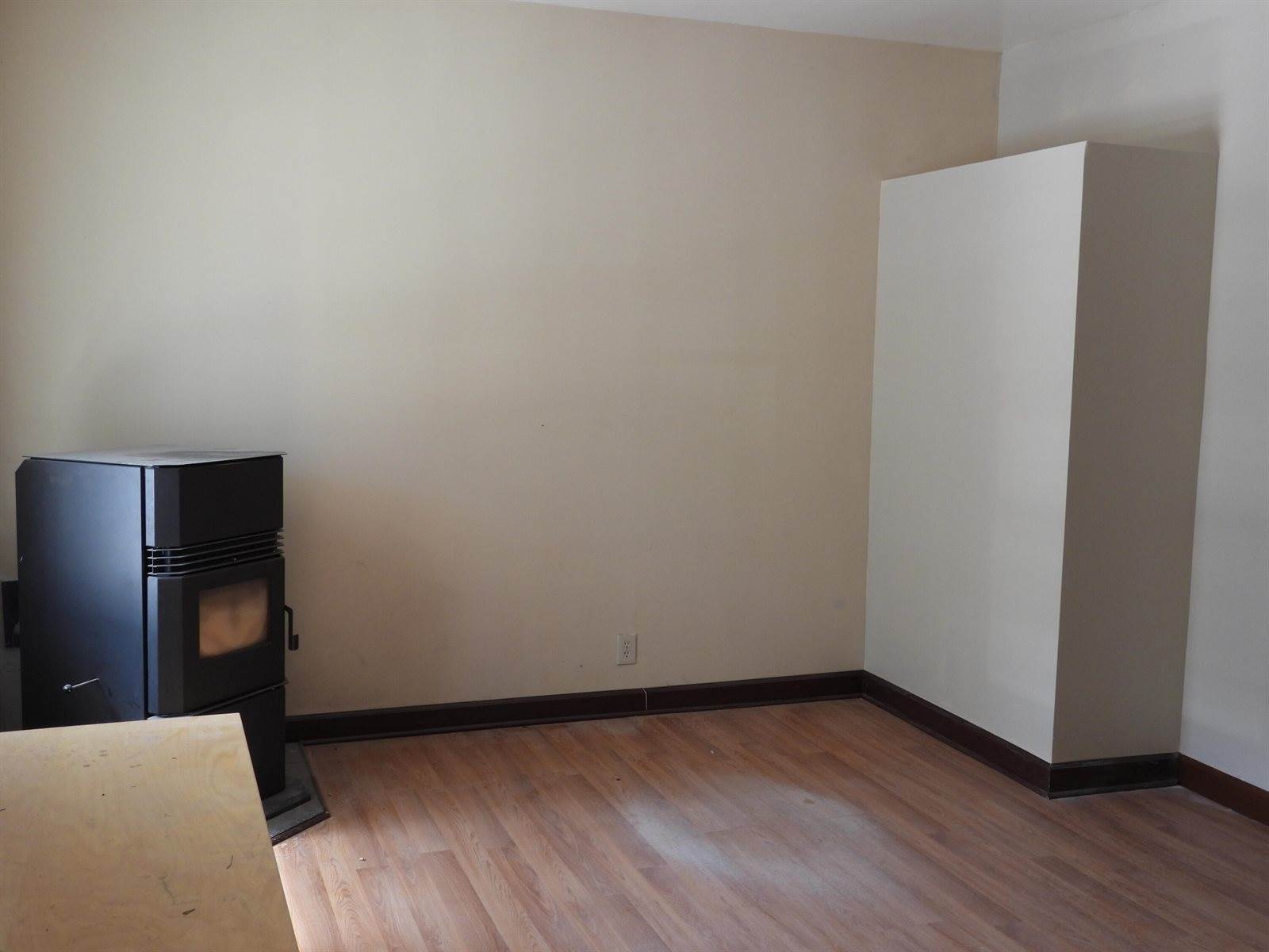 65 High Street, Fairfield, ME 04937