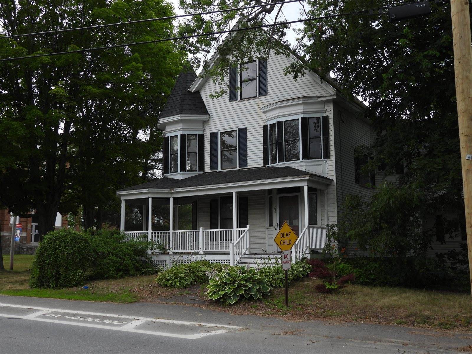 65 High Street, Fairfield, ME 04937