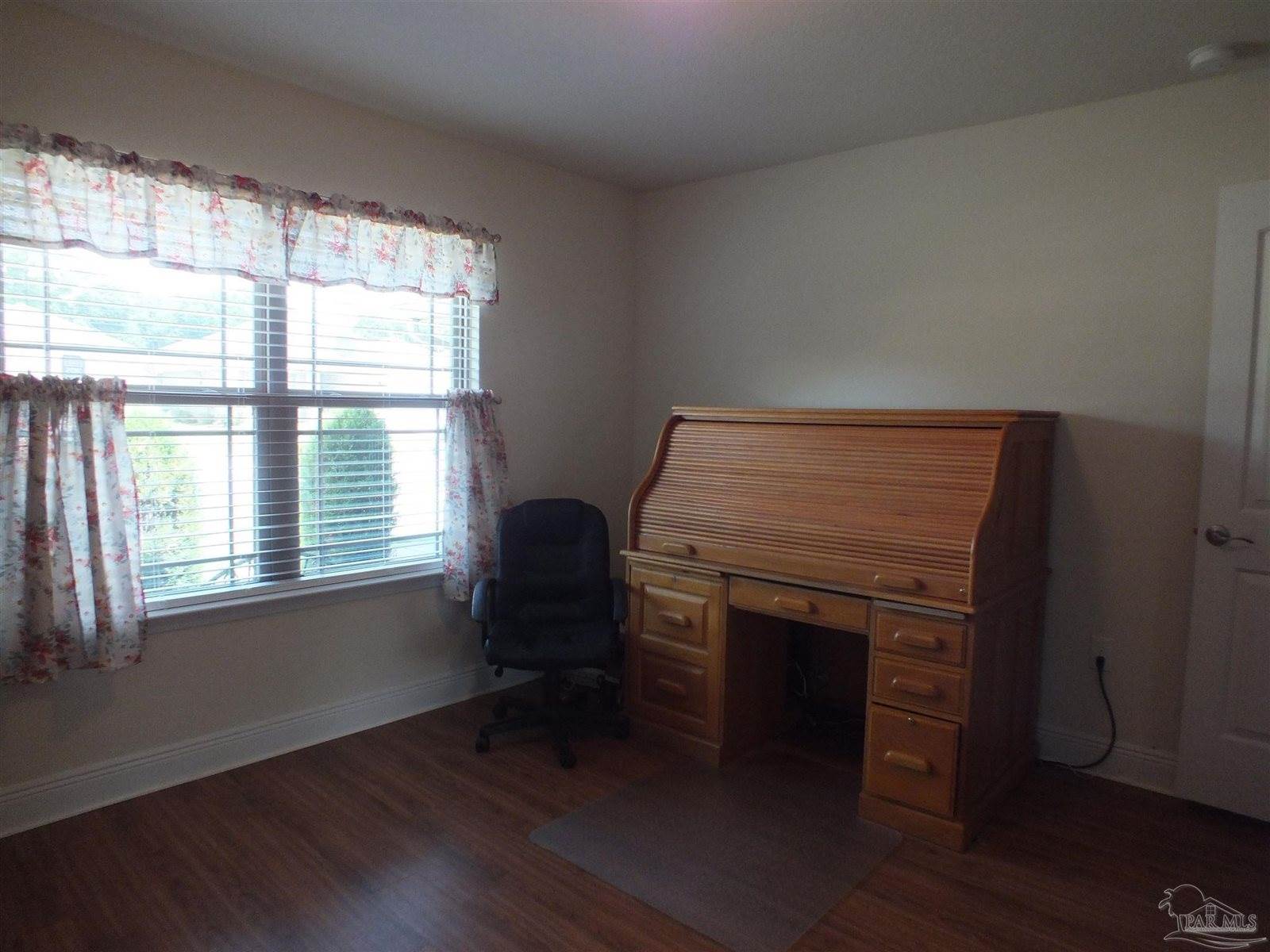 4441 Fiske St, Pace, FL 32571