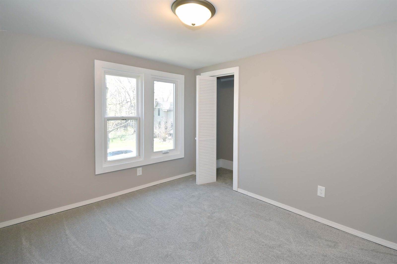 925 Princeton Avenue, Kalamazoo, MI 49007