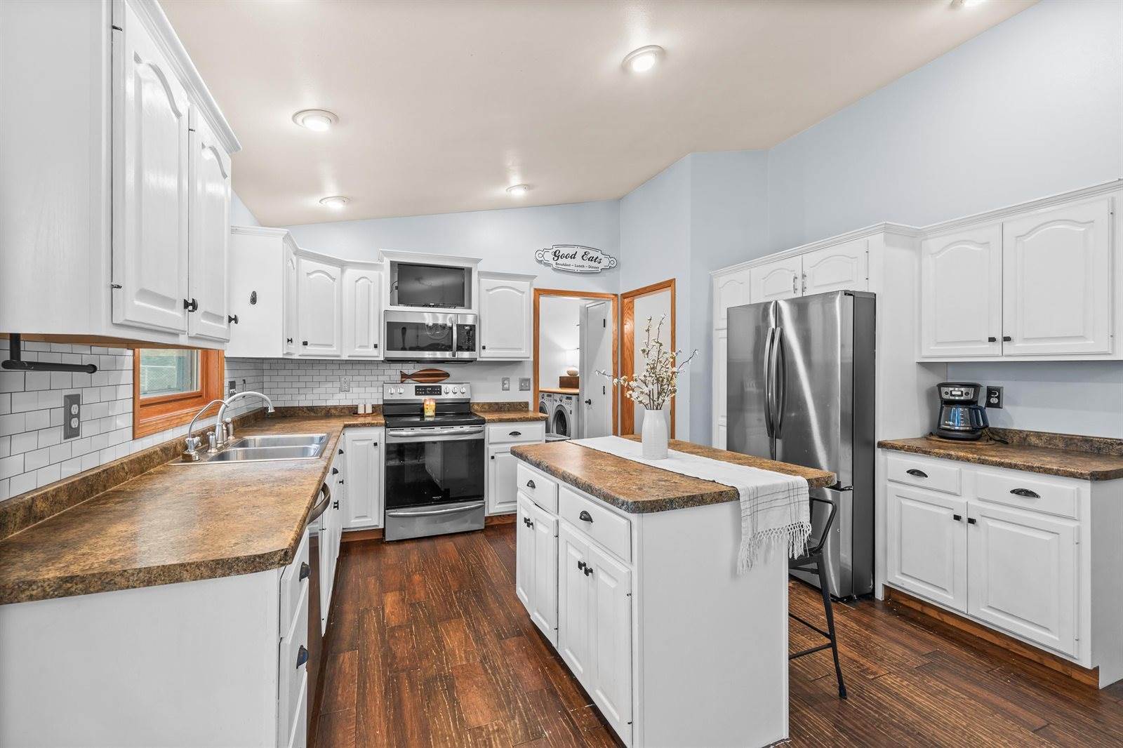 3261 Mirage Circle, Plover, WI 54467