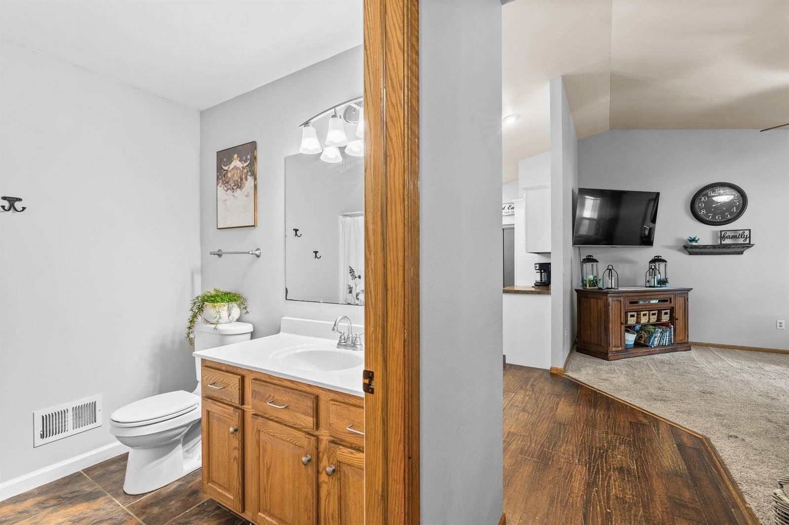 3261 Mirage Circle, Plover, WI 54467