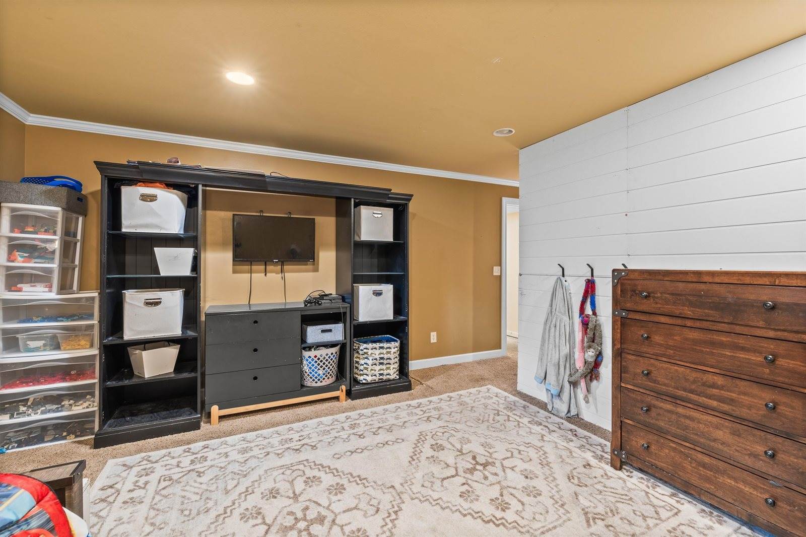 3261 Mirage Circle, Plover, WI 54467