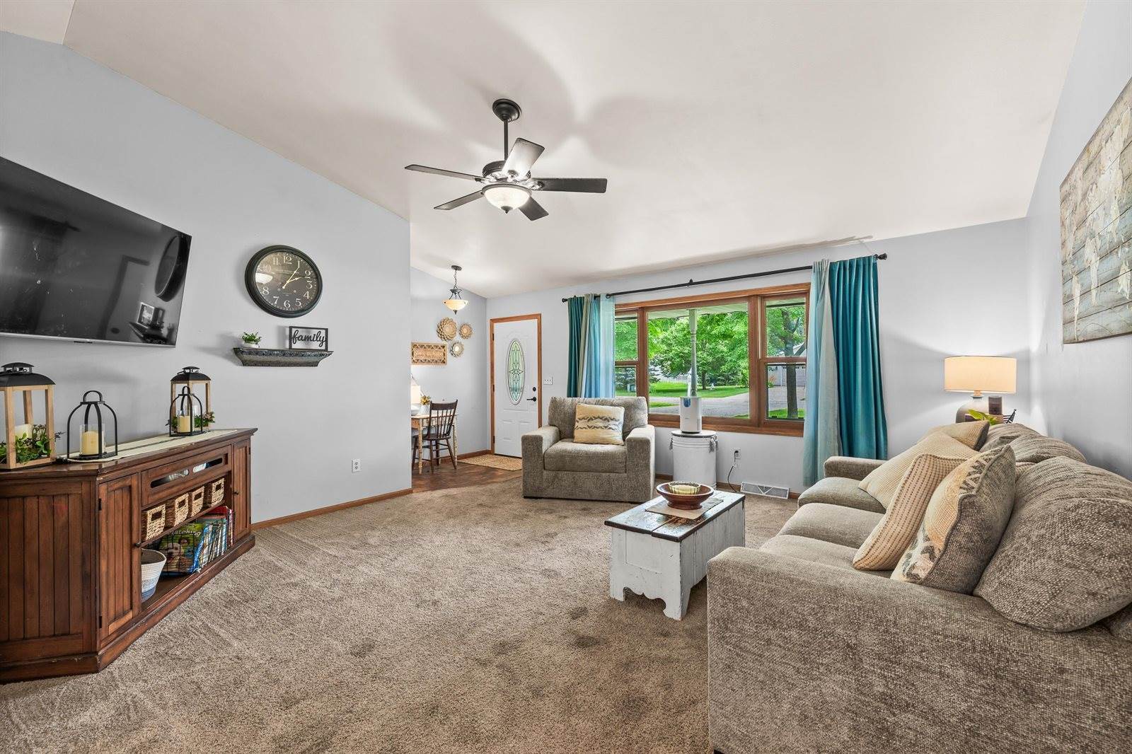 3261 Mirage Circle, Plover, WI 54467