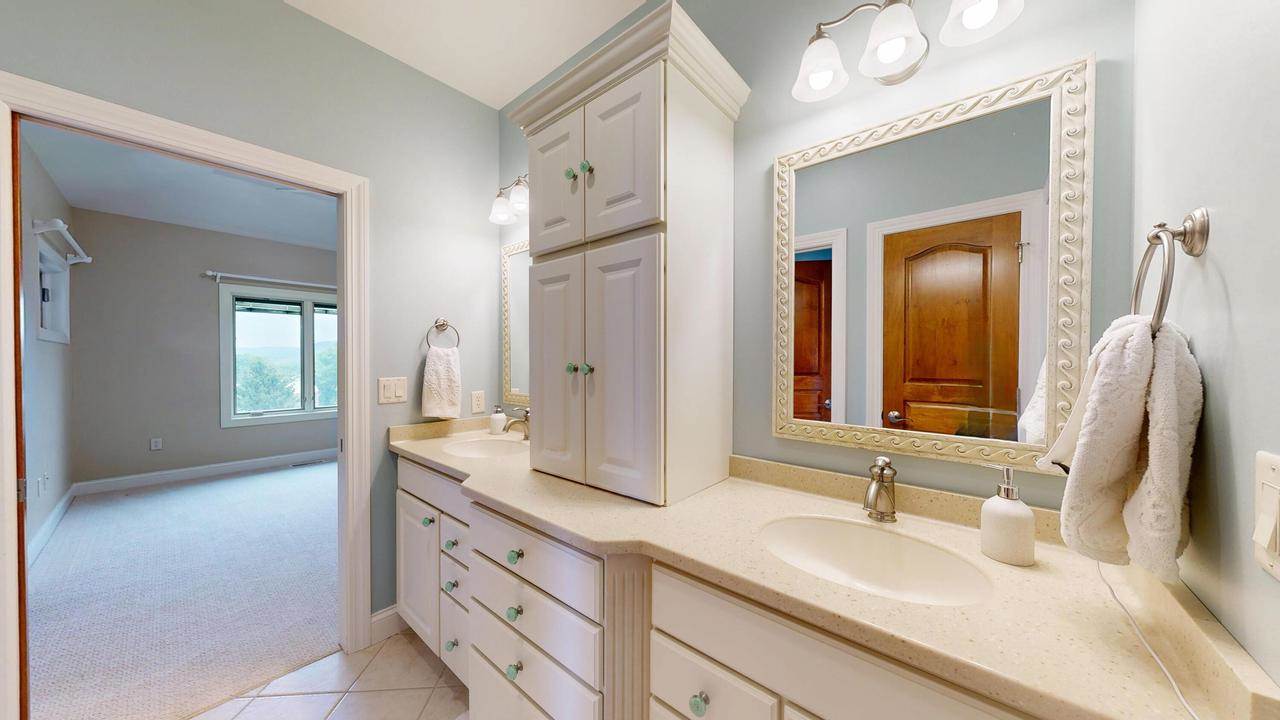 4915 Silver Morning LANE, La Crosse, WI 54601