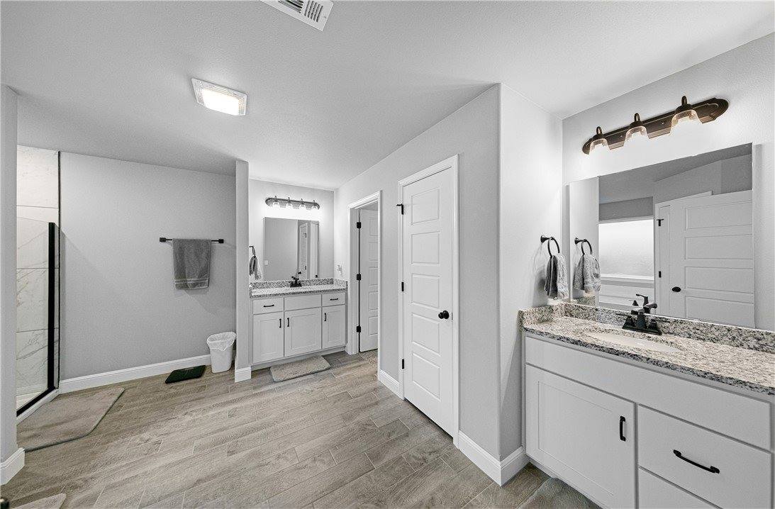 1060 Pink Lady Place, Bentonville, AR 72712