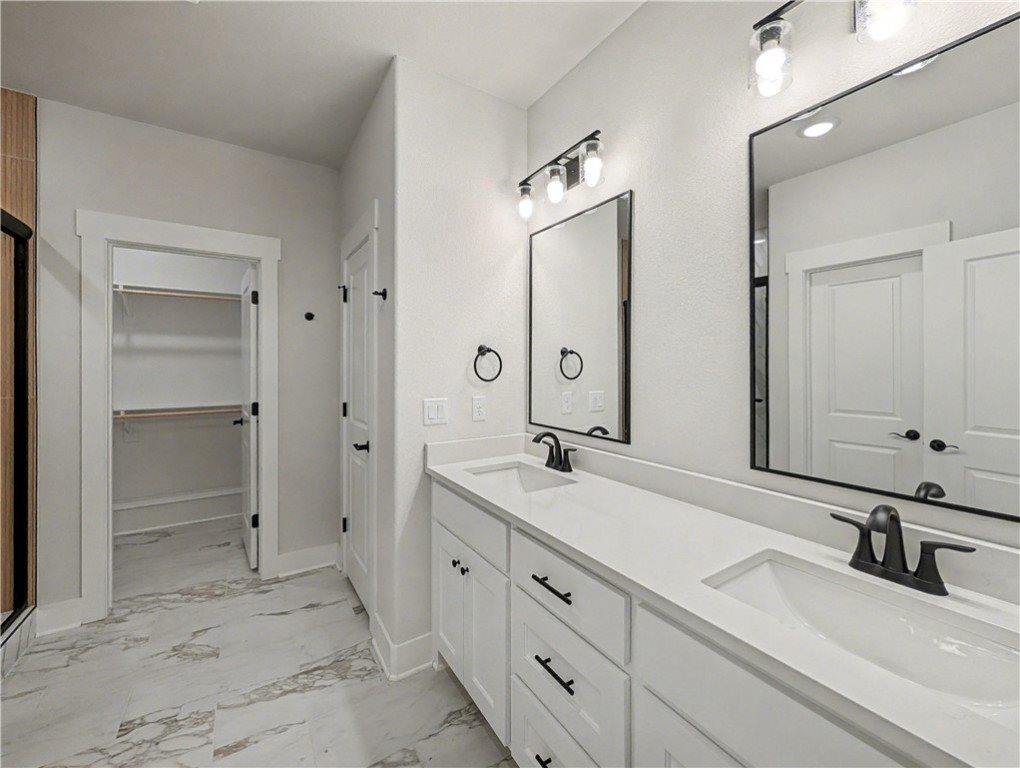 8 Wreay Lane, Bella Vista, AR 72714