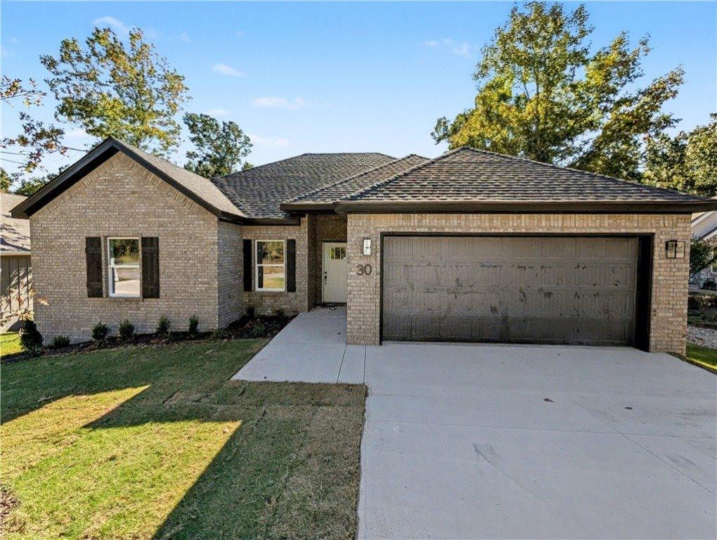 30 Lochgilphead Lane, Bella Vista, AR 72715