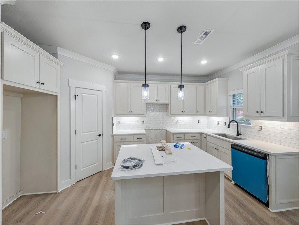 11 Dornoch Circle, Bella Vista, AR 72715