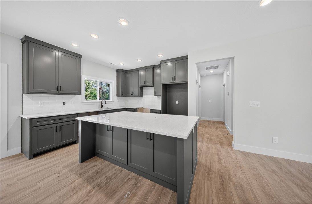 28 Lockhart Drive, Bella Vista, AR 72715