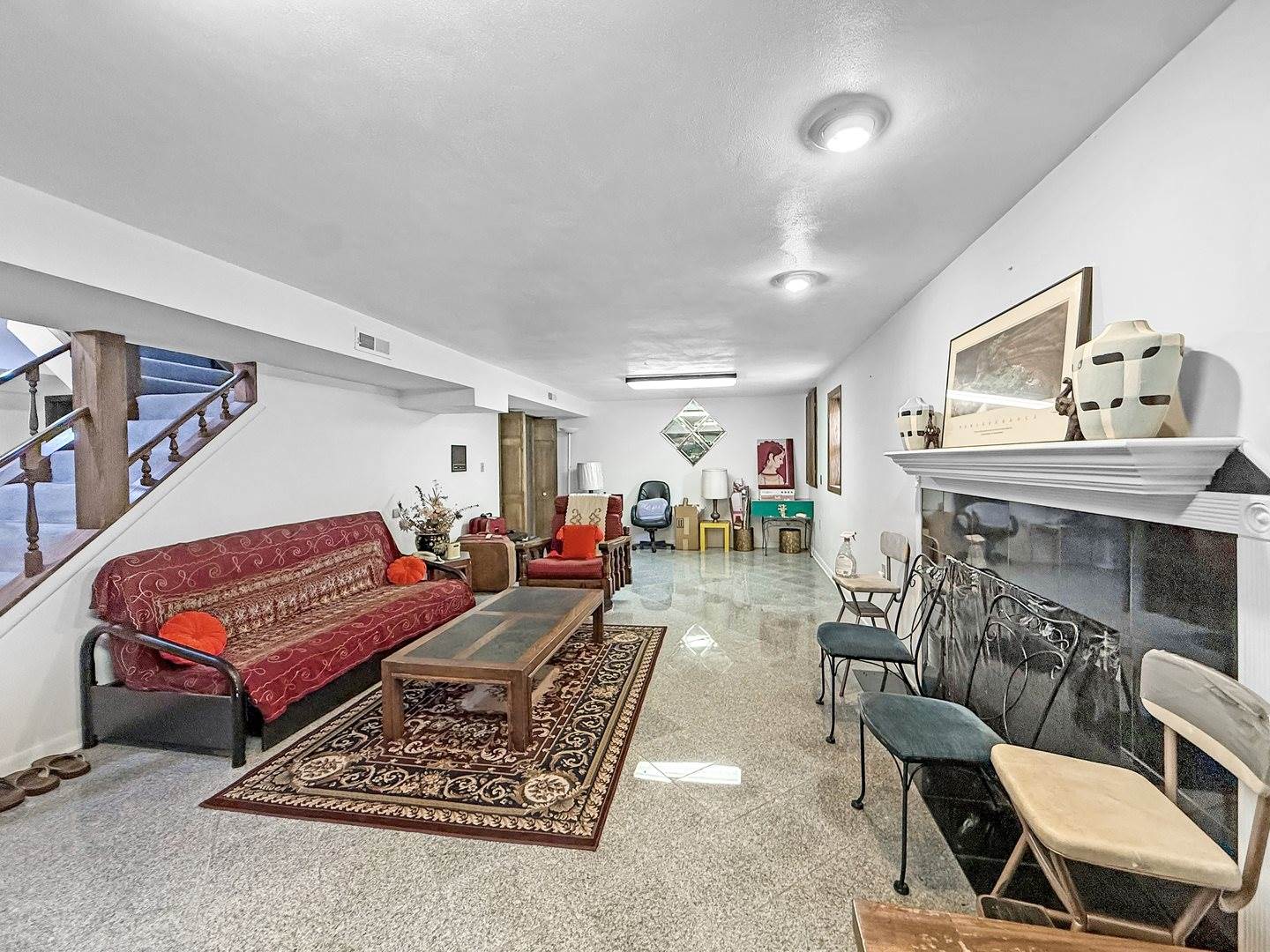 1607 Parkside Court, Freeport, IL 61032