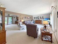 610 South 2nd Avenue, Forreston, IL 61030