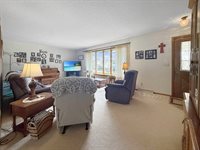 610 South 2nd Avenue, Forreston, IL 61030