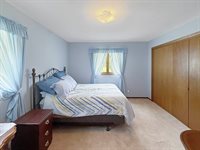 610 South 2nd Avenue, Forreston, IL 61030