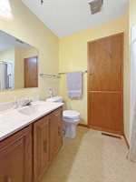 610 South 2nd Avenue, Forreston, IL 61030