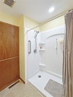 610 South 2nd Avenue, Forreston, IL 61030