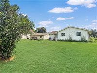 610 South 2nd Avenue, Forreston, IL 61030