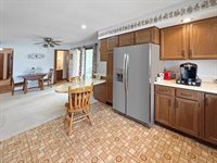 610 South 2nd Avenue, Forreston, IL 61030