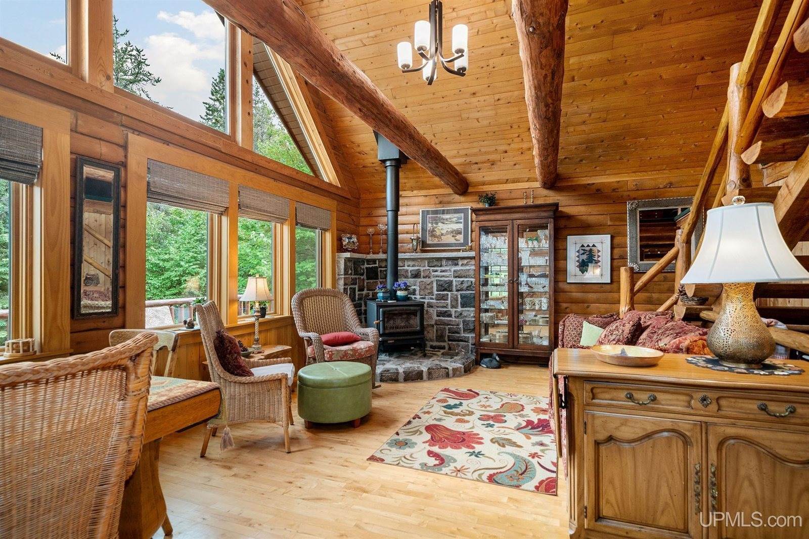 161 Lost Forty Road, Marquette, MI 49855