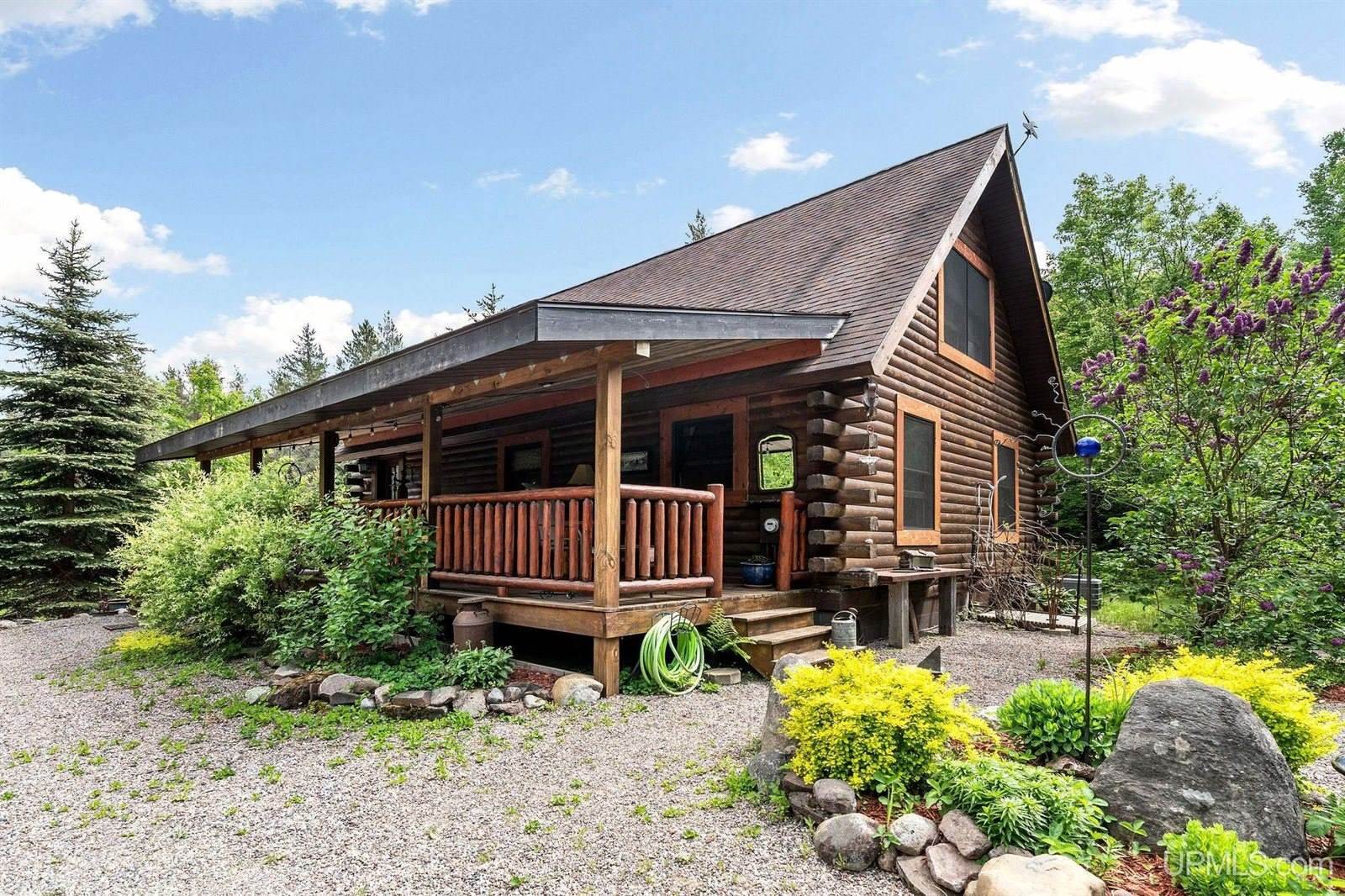 161 Lost Forty Road, Marquette, MI 49855