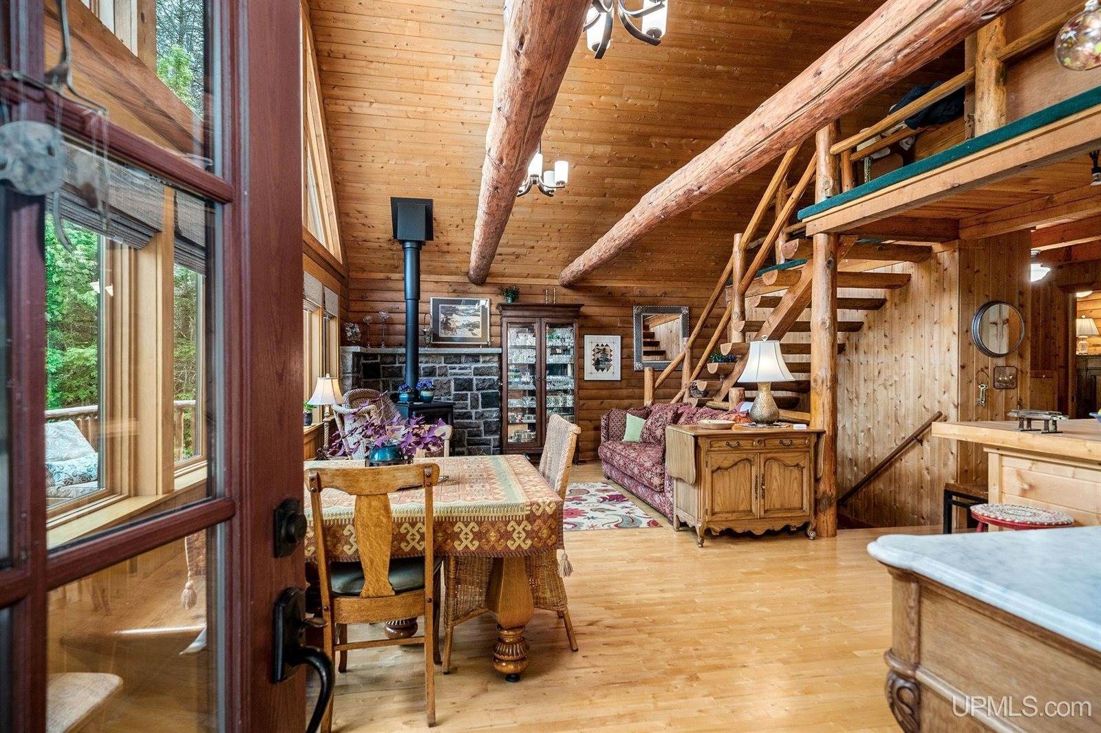 161 Lost Forty Road, Marquette, MI 49855