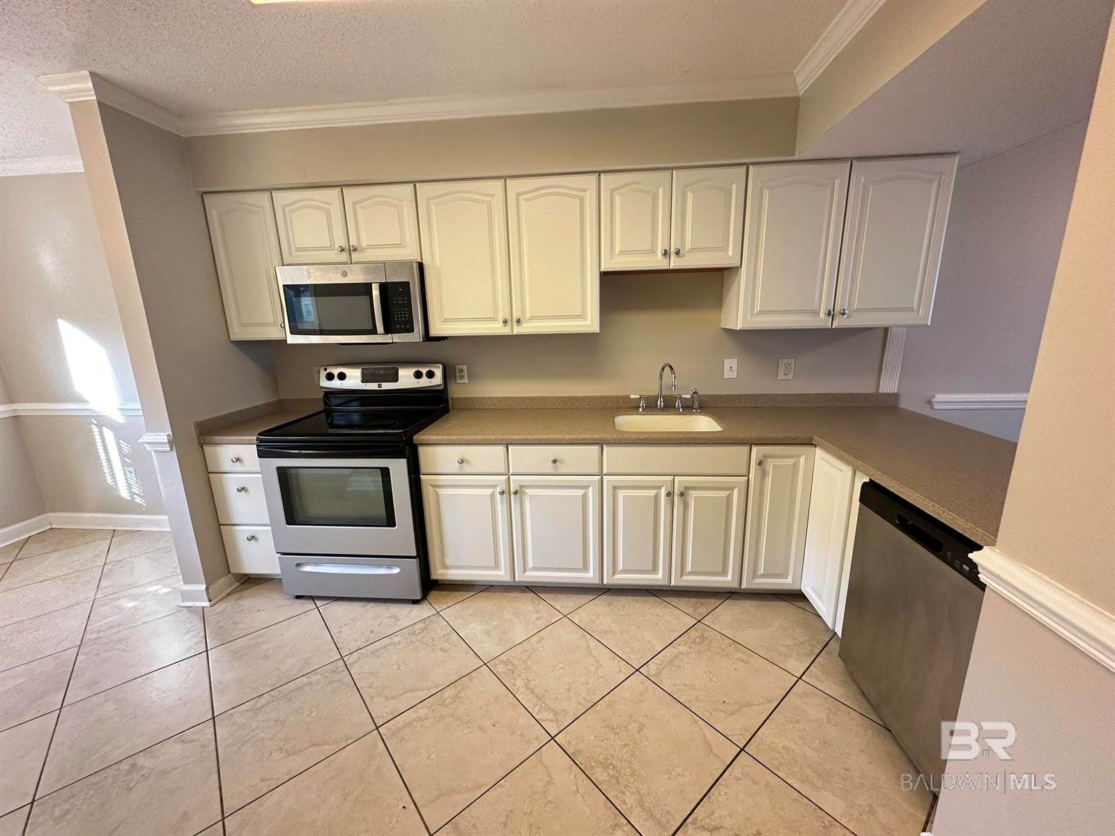 6 Yacht Club Drive, Daphne, AL 36526