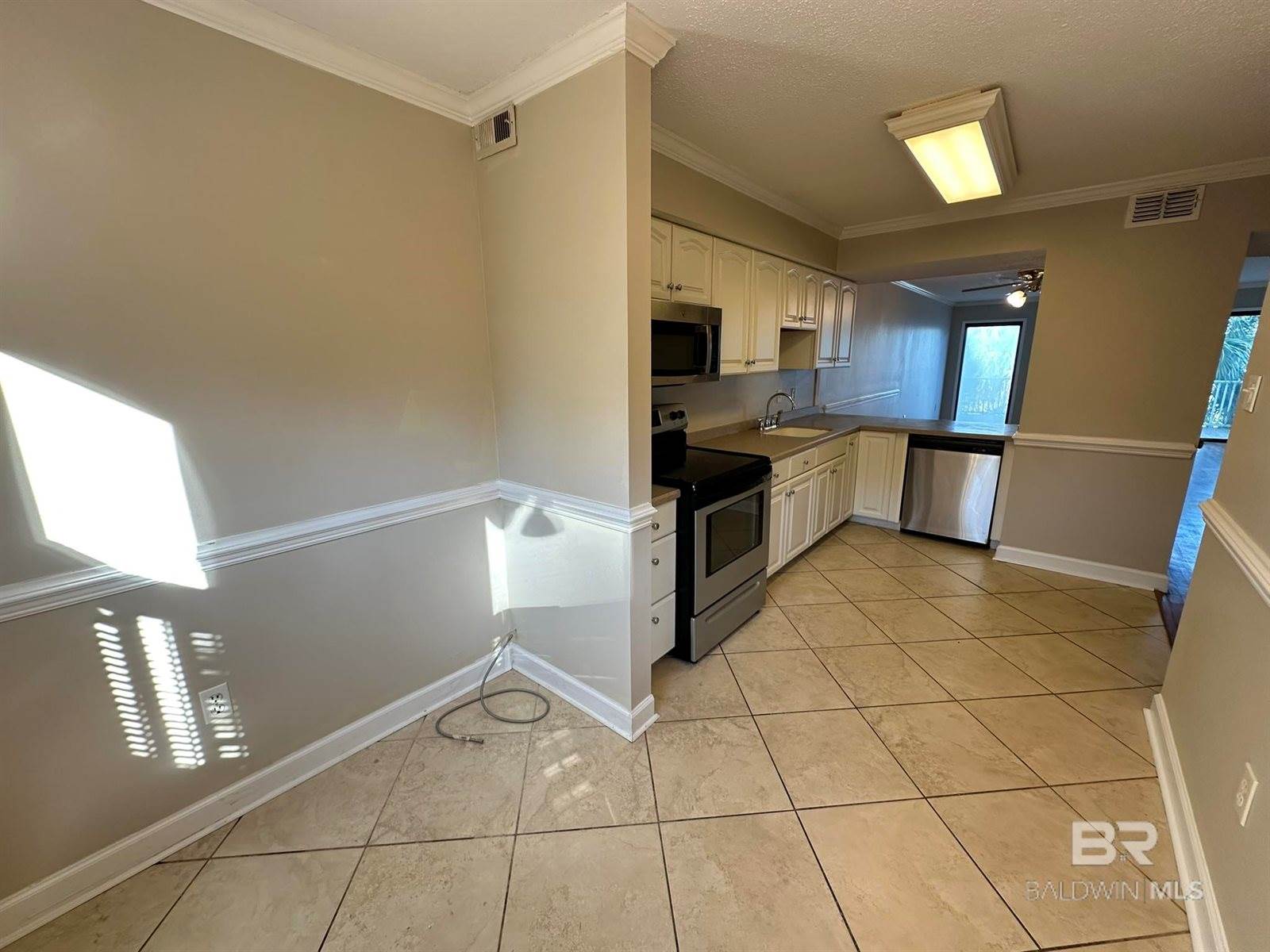 6 Yacht Club Drive, Daphne, AL 36526