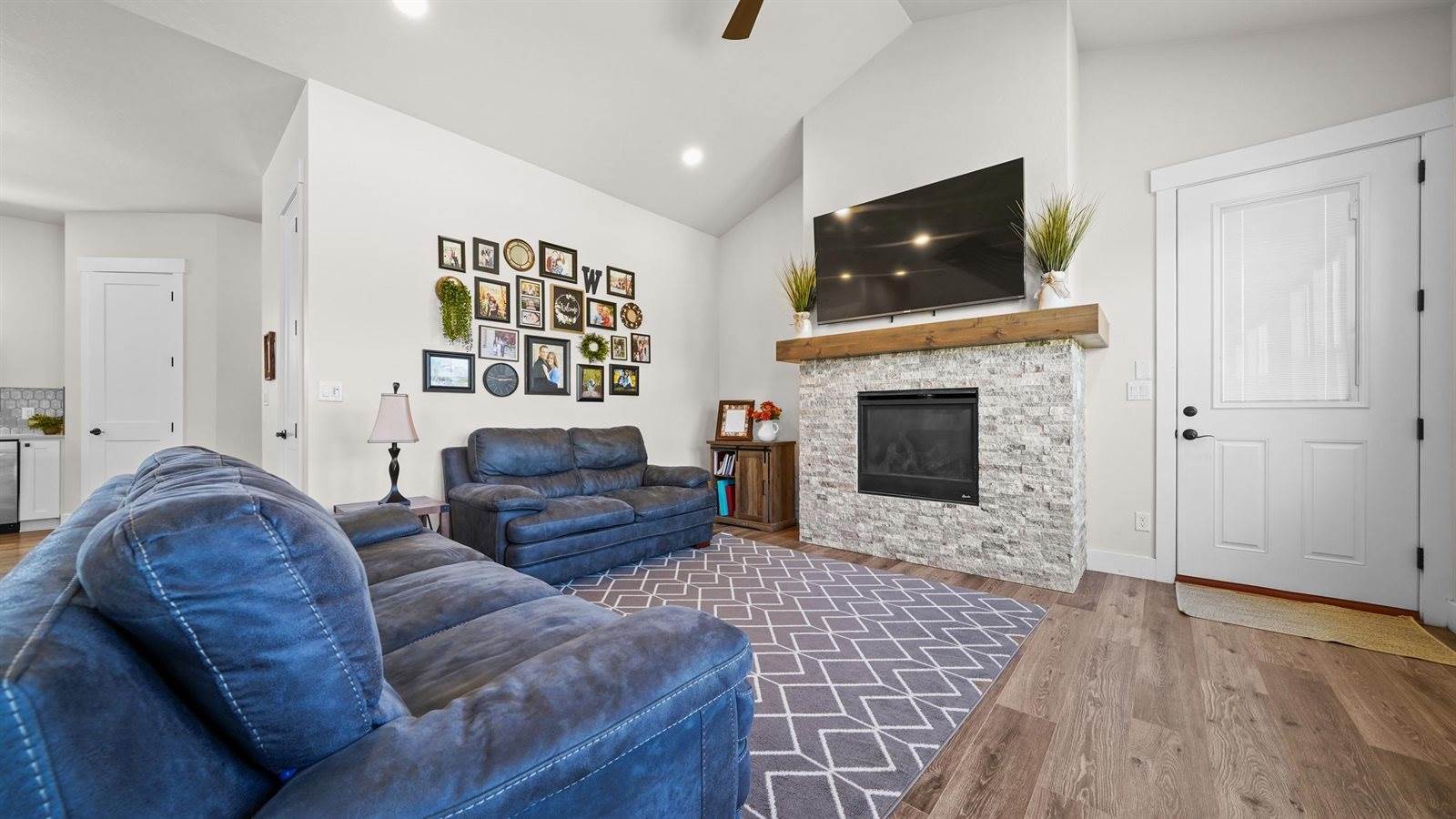 823 Apple Glen Drive, Grand Junction, CO 81505