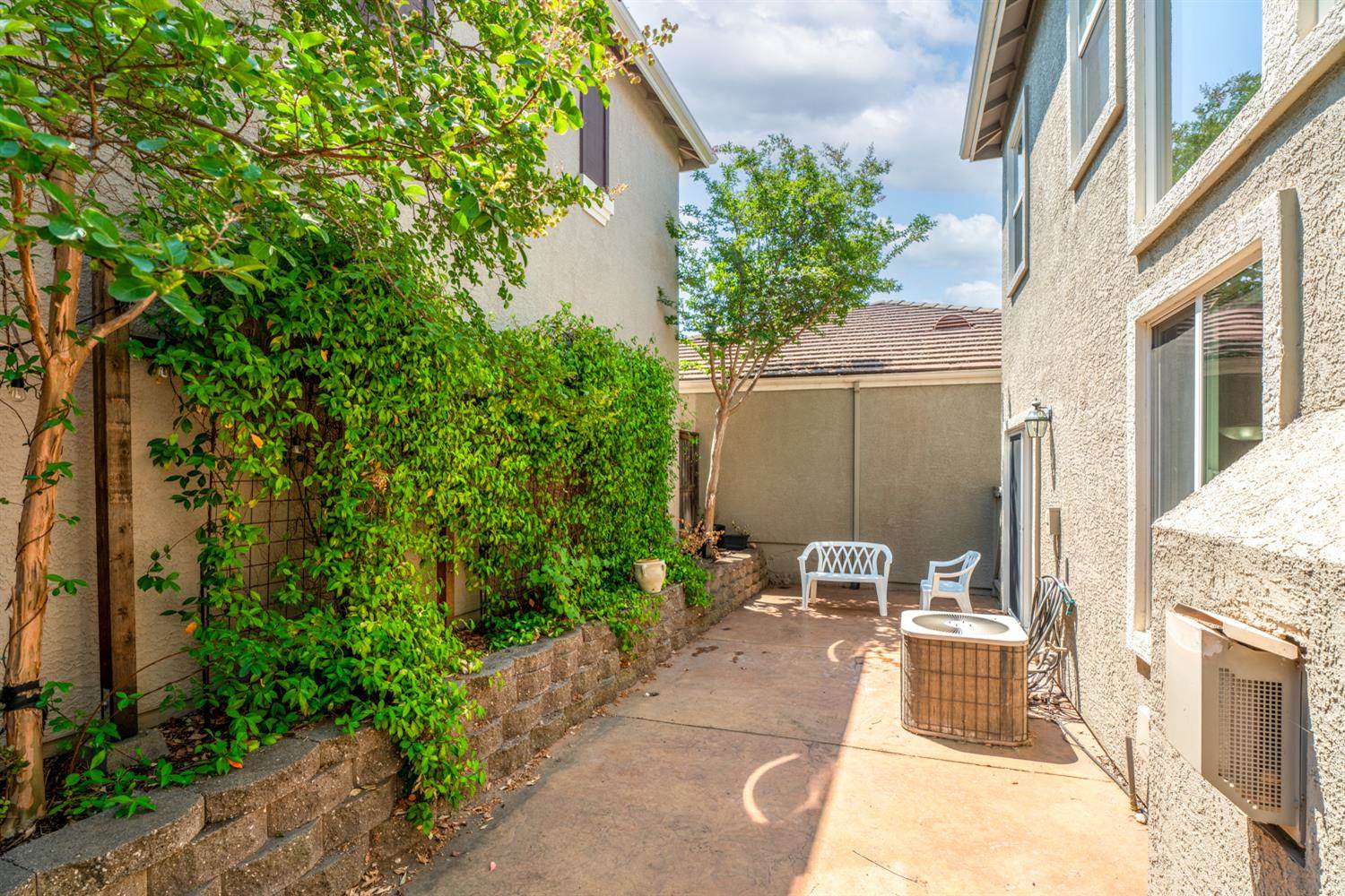 303 Marsalla Drive, Folsom, CA 95630