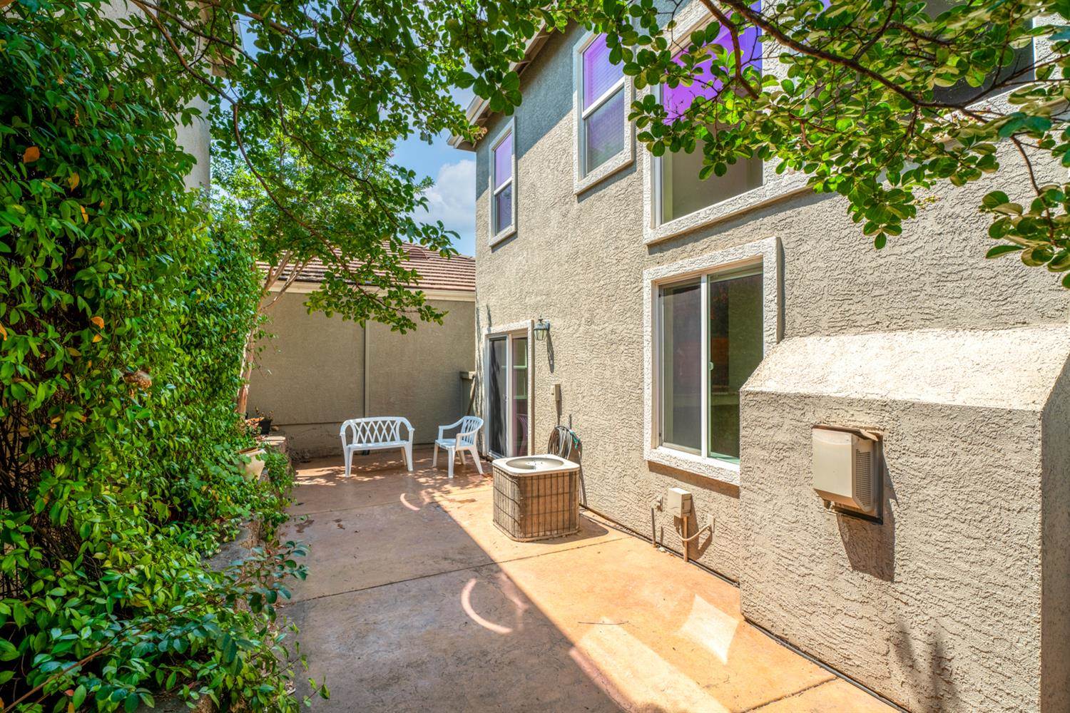 303 Marsalla Drive, Folsom, CA 95630