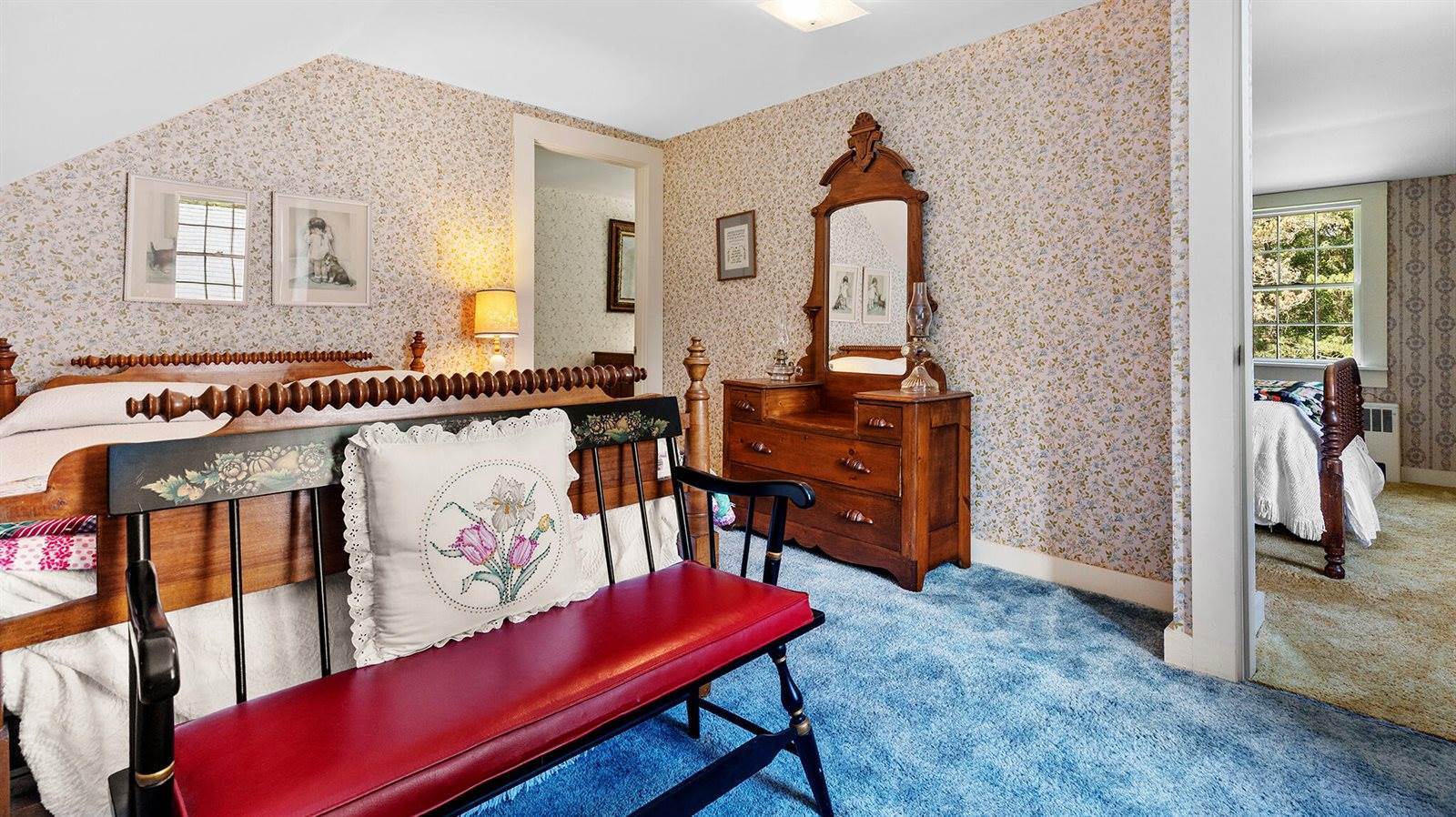 18 Canoe Club Road, Hampden, ME 04444